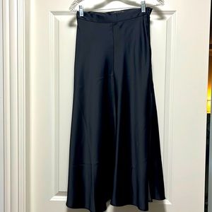 Banana republic silk midi skirt